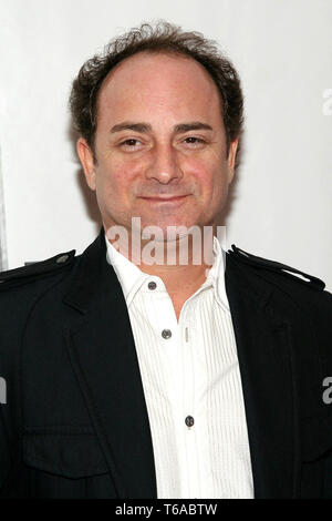 New York, USA. 30 avr, 2007. Kevin Pollack au Tribeca Film Festival première pour le film "Numb" à la Clearview Chelsea West le 30 avril 2007 à New York, New York. crédit : Steve Mack/S.D. Mack Photos/Alamy Banque D'Images