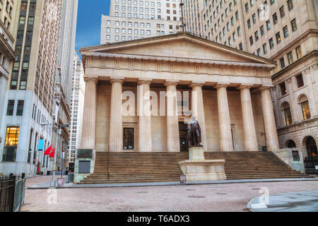 Federal Hall National Memorial sur Wall Street à New York Banque D'Images