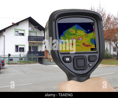 La chaleur infrarouge fuite Garage Banque D'Images