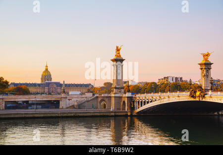 Pont Alexandre III (pont Alexandre III) à Paris, France Banque D'Images