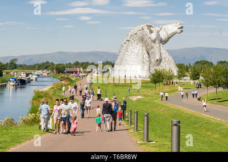 Les statues, les Kelpies Projet Helix, Falkirk, Ecosse, Royaume-Uni Banque D'Images