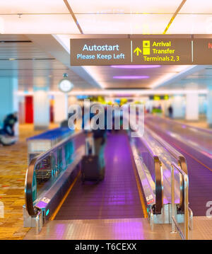 Tapis roulant de l'aéroport de Singapour Banque D'Images