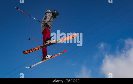 Portrait sur un snow park Banque D'Images