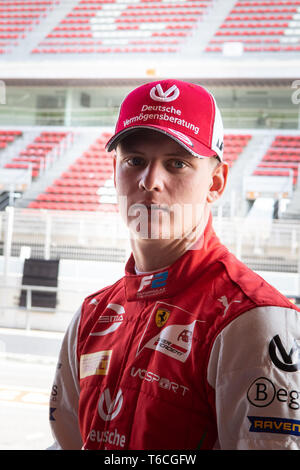 Barcelone, Espagne, le 5 mars 2019 - Mick Schumacher de l'Allemagne avec 9 courses de Prema - portrait au cours de la 1re journée de Championnat F2 2019 Test d'avant saison sur le circuit d Banque D'Images