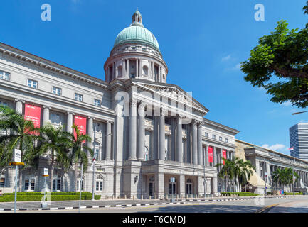 Musée des beaux-arts de Singapour, installé dans l'ancien hôtel de ville et la Cour suprême, St Andrew's Road, la ville de Singapour, Singapour Banque D'Images