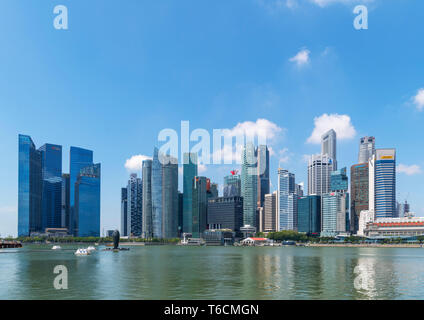 Skyline de Singapour. Le Central Business District (CBD) de Marina Bay, Singapour, Singapour Ville Banque D'Images