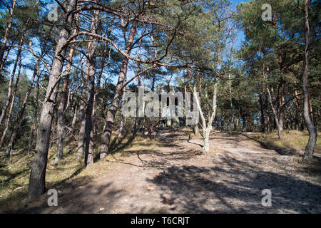 Tour d'observation construite sur Würzburg-Riese (Würzburg) Géant de radar 13 Bateria Artylerii Stalej 13 BAS Hôtel Cypel (13) batterie côtière en Hel, Pologne. Banque D'Images