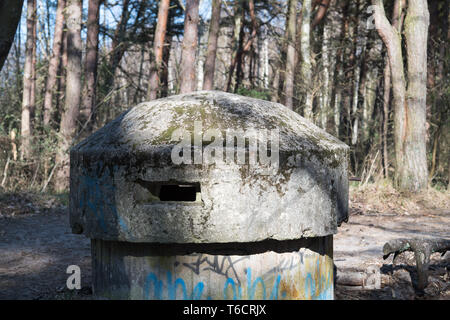 De Bunker 13 Bateria Artylerii Stalej 13 BAS Hôtel Cypel (13) batterie côtière en Hel, Pologne. 22 avril 2019 © Wojciech Strozyk / Alamy Stock Photo Banque D'Images