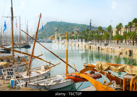 Marina Port Vell de Barcelone Espagne Banque D'Images