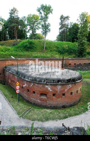 Ancien Twierdza Prussien Boyen (Forteresse Boyen) construit en 1844 à 1856 à Gizycko, Pologne. 3 juillet 2008, était un quartier général de l'armée allemande nazie je Banque D'Images