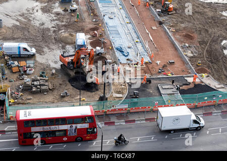 La construction de routes à Royal Mail site où 2 terrains vendus pour £101m pour nous-investisseur Greystar Resources pour construire rental apartment. Le sud de Londres. 13/11/2017 Banque D'Images