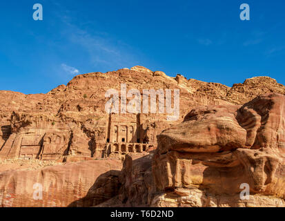 L'Urne tombe, Petra, le Gouvernorat de Ma'an, Jordanie Banque D'Images