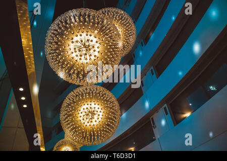 Fonction d'éclairage à l'intérieur dans un vide intérieure de l'hôtel Banque D'Images