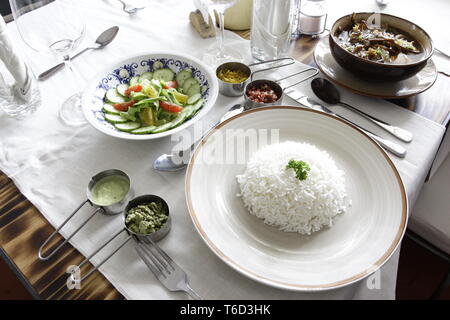 La nourriture créole à Maurice. Polyvalent, simple et savoureux ! La rougaille est une spécialité créole, plat et pour beaucoup de familles mauriciennes ! Raison simple Banque D'Images