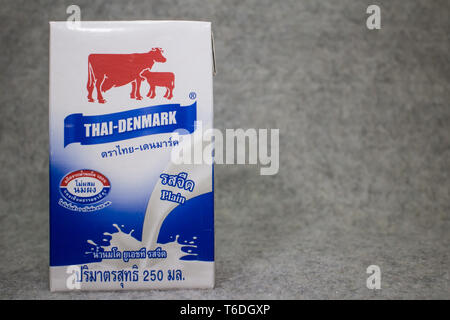 Chiang Mai, Thaïlande - 30 Avril 2019 : le Danemark lait UHT. Produit à partir de la Thaïlande. Banque D'Images