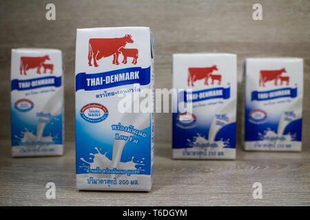 Chiang Mai, Thaïlande - 30 Avril 2019 : le Danemark lait UHT. Produit à partir de la Thaïlande. Banque D'Images