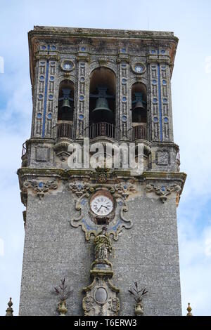 Clocher de l'église à Arcos de la Frontera, Andalousie Banque D'Images