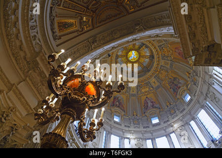 Dans le Berliner Dom, biggist église de Berlin, Allemagne Banque D'Images