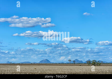 Vue panoramique de l'intérieur du Queensland, le long de l'Autoroute, Carnarvon France Banque D'Images