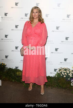 Londres, Royaume-Uni. Hayley McQueen à JW Marriott Grosvenor House - 90e anniversaire de travail à l'hôtel JW Marriott Grosvenor House, Park Lane, London le 30 avril 2019 Ref : CMT73-J4826-010519 Keith Mayhew/WWW.LMKMEDIA.COM Médias Historique Banque D'Images