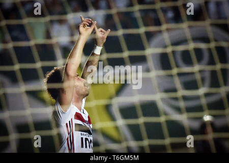 Rendez-vous - Goiania - 01/05/2019 - 2019, un Brésilien Goiás contre Sao Paulo - Alexandre Pato de Sao Paulo fête son but pendant le match contre Goias au stade Serra Dourada pour le championnat brésilien UN 2019. Photo : André Borges / AGIF Banque D'Images