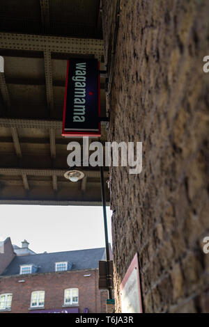 Londres, UK - 1 avril 2019 : Wagamama restaurant de style japonais, le logo, le centre de Londres Banque D'Images