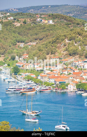 Skradin, Croatie, Europe - voiliers au port de Skradin Banque D'Images