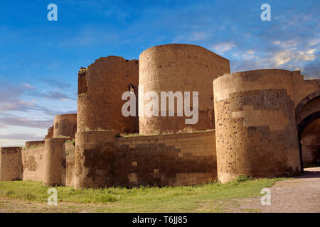 Ruines de la ville arménienne murs construits par le roi Smbat (977-989) de Ani archaelogical site sur l'ancienne Route de la Soie ,la Turquie Banque D'Images