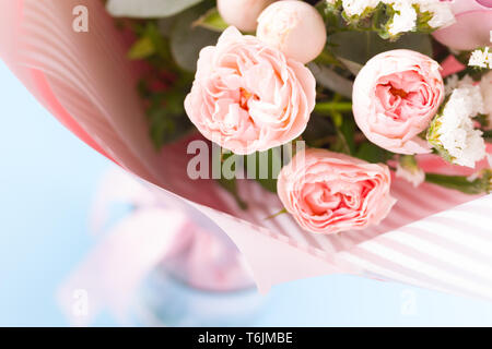 Beau bouquet de fleurs de couleur rose. Banque D'Images