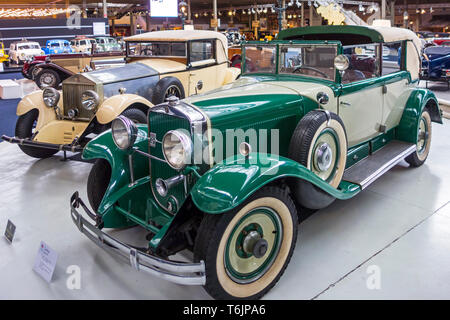 1928 Cadillac Type 341, Convertible Phaeton V8 line American Classic oldtimer / automobile / voiture ancienne à l'Autoworld, vintage car museum de Bruss Banque D'Images