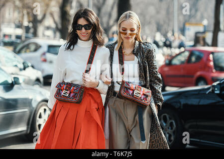 Milan Italie 21 F vrier 2019 Street style Les Femmes portant