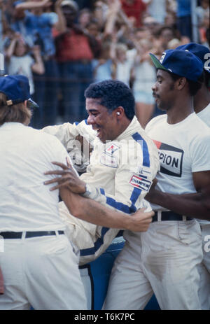 Comédien et acteur Richard Pryor sur l'ensemble d'un long métrage intitulé La foudre graissée , l'histoire du premier pilote NASCAR Américains africains - Wendell Scott - pour gagner une course de NASCAR.. Banque D'Images