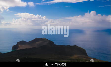 Paysage au volcan Capelinhos caldera à Faial, Açores, Portugal Banque D'Images