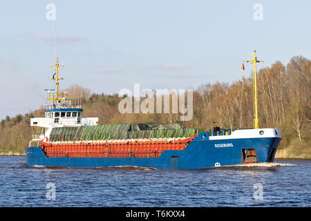 Cargo général ROSEBURG dans le canal de Kiel Banque D'Images