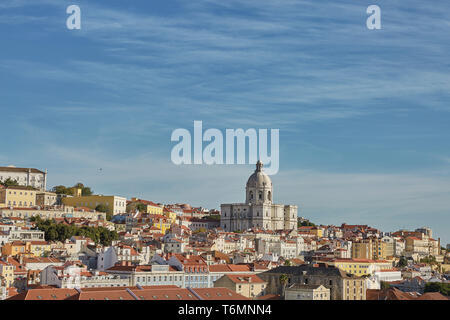 Avis de panthéon national et cityline d'Alfama à Lisbonne, Portugal Banque D'Images