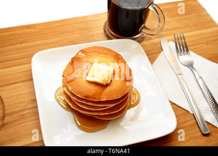 Petit déjeuner aux crêpes au beurre doux Banque D'Images