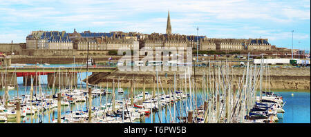 Panorama de la ville de Saint-Malo en Bretagne. La France. Banque D'Images