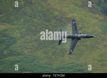 RAF Valley Hawk T2 par le Machloop Banque D'Images
