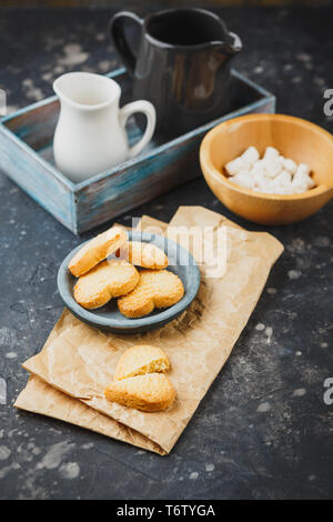 Sugar cookies en forme de coeur Banque D'Images