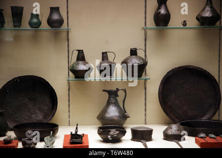 Époque Romaine. Outils de cuisine. L'Andalousie, espagne. Musée archéologique de Séville. L'Espagne. Banque D'Images