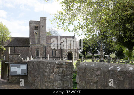 L'église St Mary à Magor - qui signifie "un mur" - qui est un grand village de Monmouthshire, South East Wales Banque D'Images