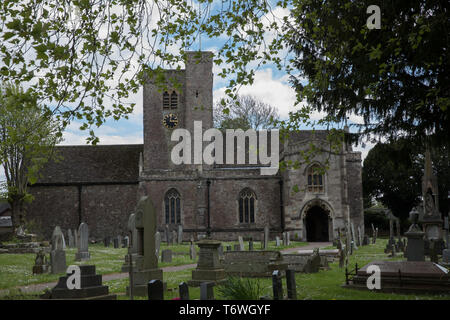 L'église St Mary à Magor - qui signifie "un mur" - qui est un grand village de Monmouthshire, South East Wales Banque D'Images