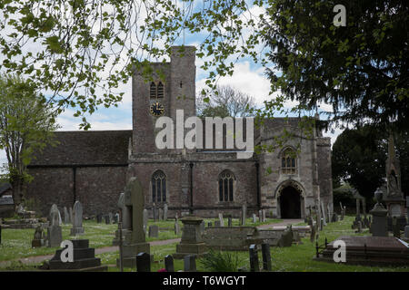 L'église St Mary à Magor - qui signifie "un mur" - qui est un grand village de Monmouthshire, South East Wales Banque D'Images