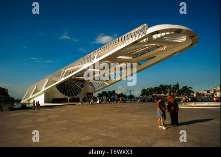 Musée de l'architecture impressionnante de demain, le tout nouveau grand musée construit à Rio de Janeiro, Rio de Janeiro, Brésil Banque D'Images