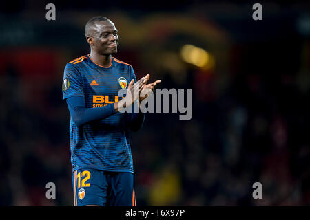 Londres, Royaume-Uni. 09Th Mai, 2019. Mouctar Diakhaby de Valence se réjouit de la les supporters lors de la demi-finale de l'UEFA Europa League match entre Arsenal et Valence à l'Emirates Stadium, Londres, Angleterre le 2 mai 2019. Photo par Salvio Calabrese. Usage éditorial uniquement, licence requise pour un usage commercial. Aucune utilisation de pari, de jeux ou d'un seul club/ligue/dvd publications. Credit : UK Sports Photos Ltd/Alamy Live News Banque D'Images