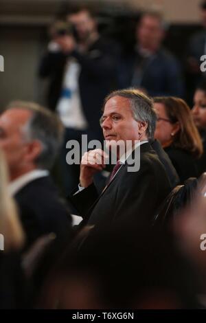 Le Palazzo Vecchio, le deuxième jour d'état de l'Union 2019 dans l'image, le ministre des Affaires étrangères Enzo Moavero Milanesi (Claudio Fusi/Fotogramma, Florence - 2019-05-03) p.s. la foto e' utilizzabile nel rispetto del contesto dans cui e' stata scattata, e senza intento del diffamatorio decoro delle persone rappresentate Banque D'Images