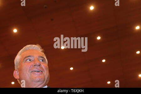 Weingarten, Allemagne. 06Th Mai, 2019. Thomas Strobl, président de la CDU, et le ministre de l'intérieur dans la région de Bade-Wurtemberg, se tient dans la salle au début de l'État partie de la conférence Bade-wurtemberg CDU. Credit : Karl-Josef Opim/dpa/Alamy Live News Banque D'Images