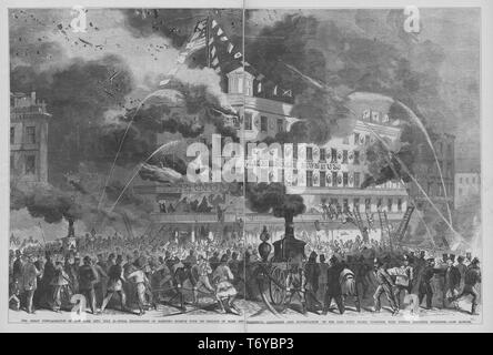 Gravure du Barnum's American Museum en flammes, les pompiers et les habitants de tenter d'éteindre le feu, New York, 1870. À partir de la Bibliothèque publique de New York. () Banque D'Images