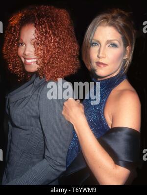 Janet Jackson et Lisa Marie Presley 1997 Photo de John Barrett/PHOTOlink.net MediaPunch / Banque D'Images