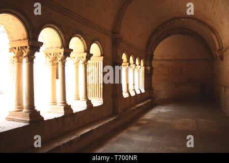 L'abbaye de Montmajour, Arles, France Banque D'Images